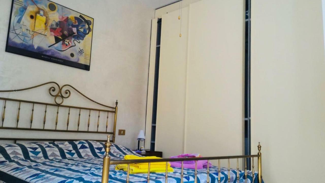 Villa Anna Regione Bussi 57 Imperia Extérieur photo